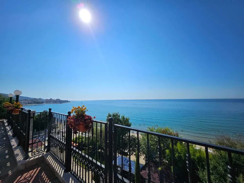 Sveti Vlas Tiva Del Mar Kompleksinde Eşyalı 2+1 Satılık Daire