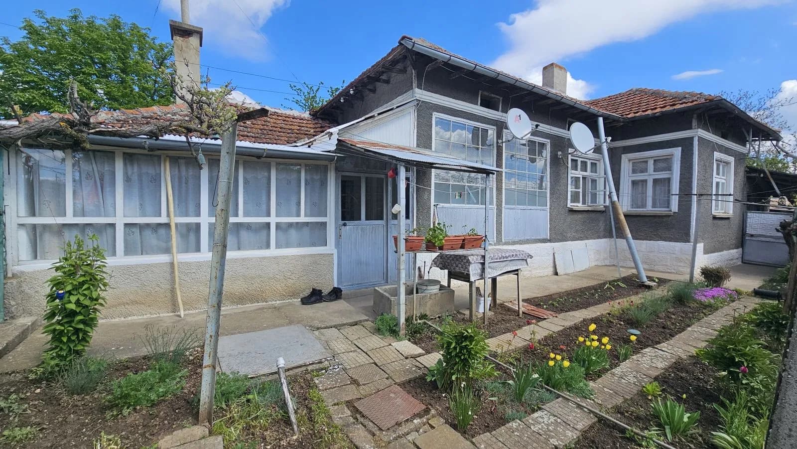 FİYAT İNDİRİMLİ! 118 m² Ev, Garaj, İç Banyo ve 620 m² İlave Parsel