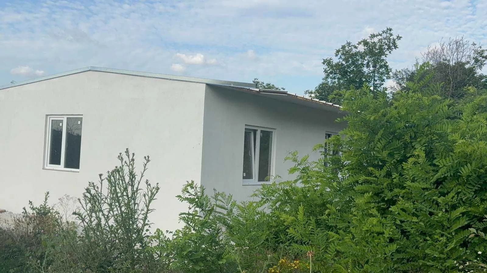 Kozuharska Çeşme Mevkiinde Villa