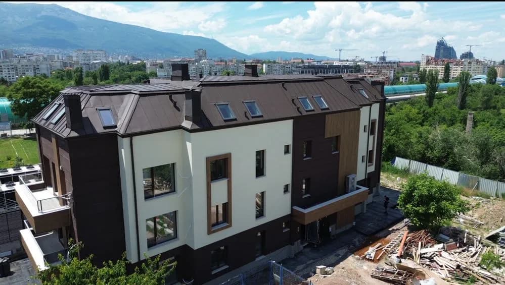 250 m² Ofis | Mladost 1 | Ön Senettir 15 | Komisyon Yok
