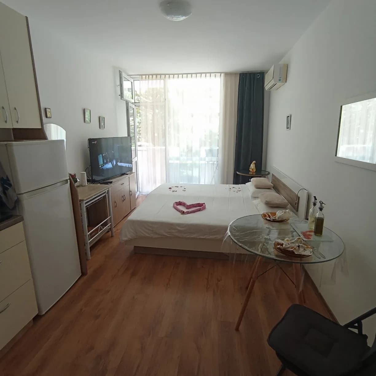 Güneş Plajı'nda Studio