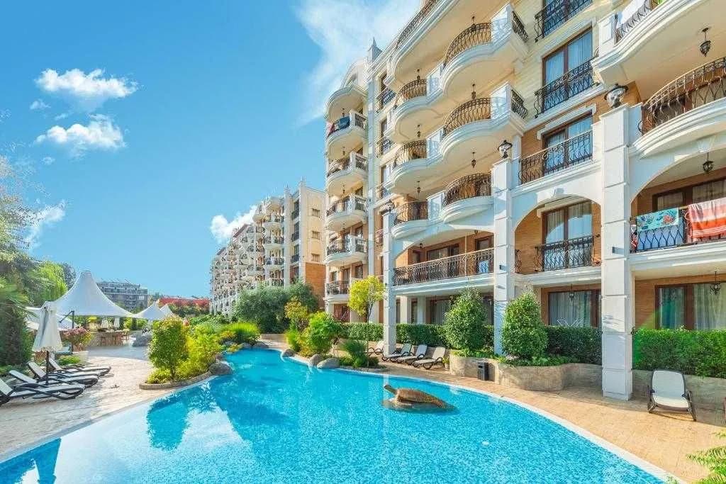 Harmony Grand Resort'ta Lüks Tek Yatak Odalı Daire