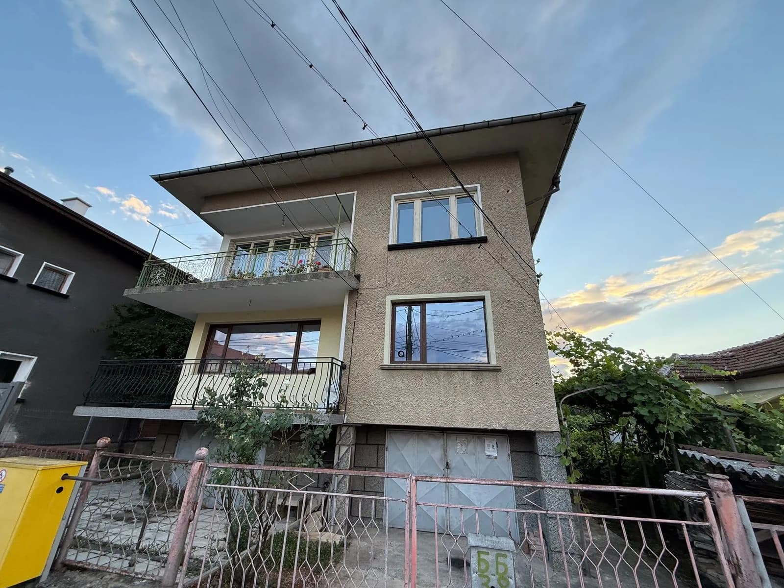Ev Katı Satılık