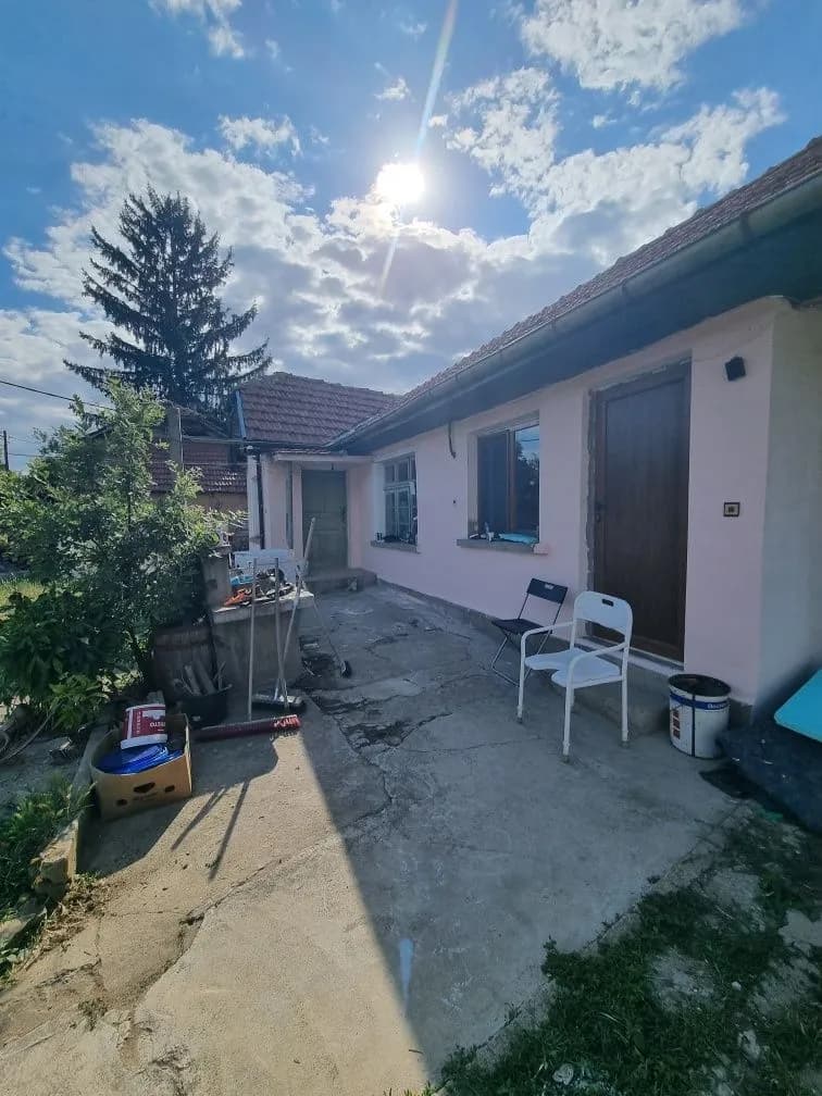Köyde Tek Katlı Ev