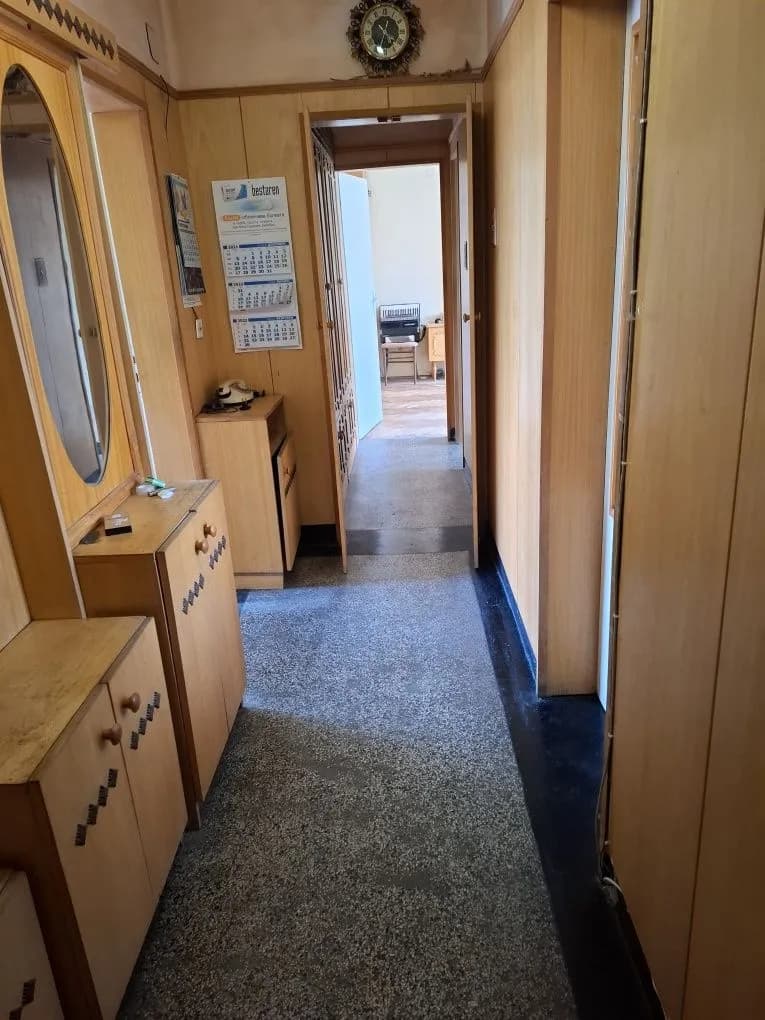 Enerji Tesisatı Yakınında Satılık Daire