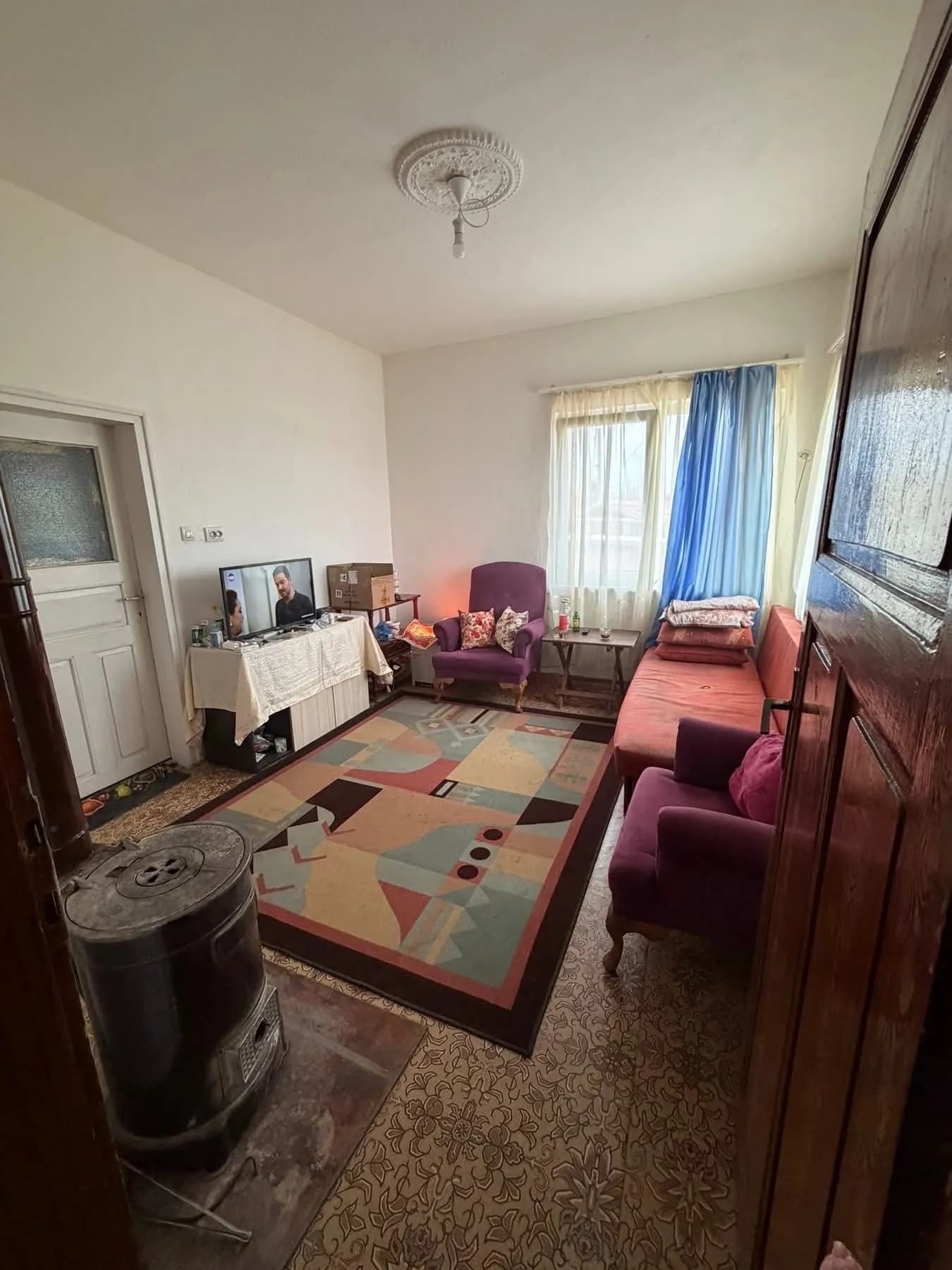 Acil! Brод köyünde ev satılıyor