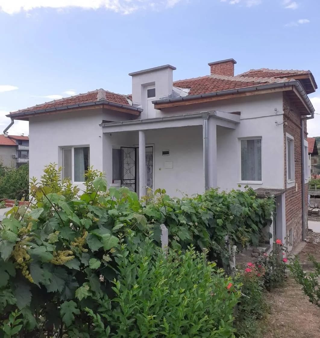 Pazarcık İli Byaga Köyünde Ev Satılıyor