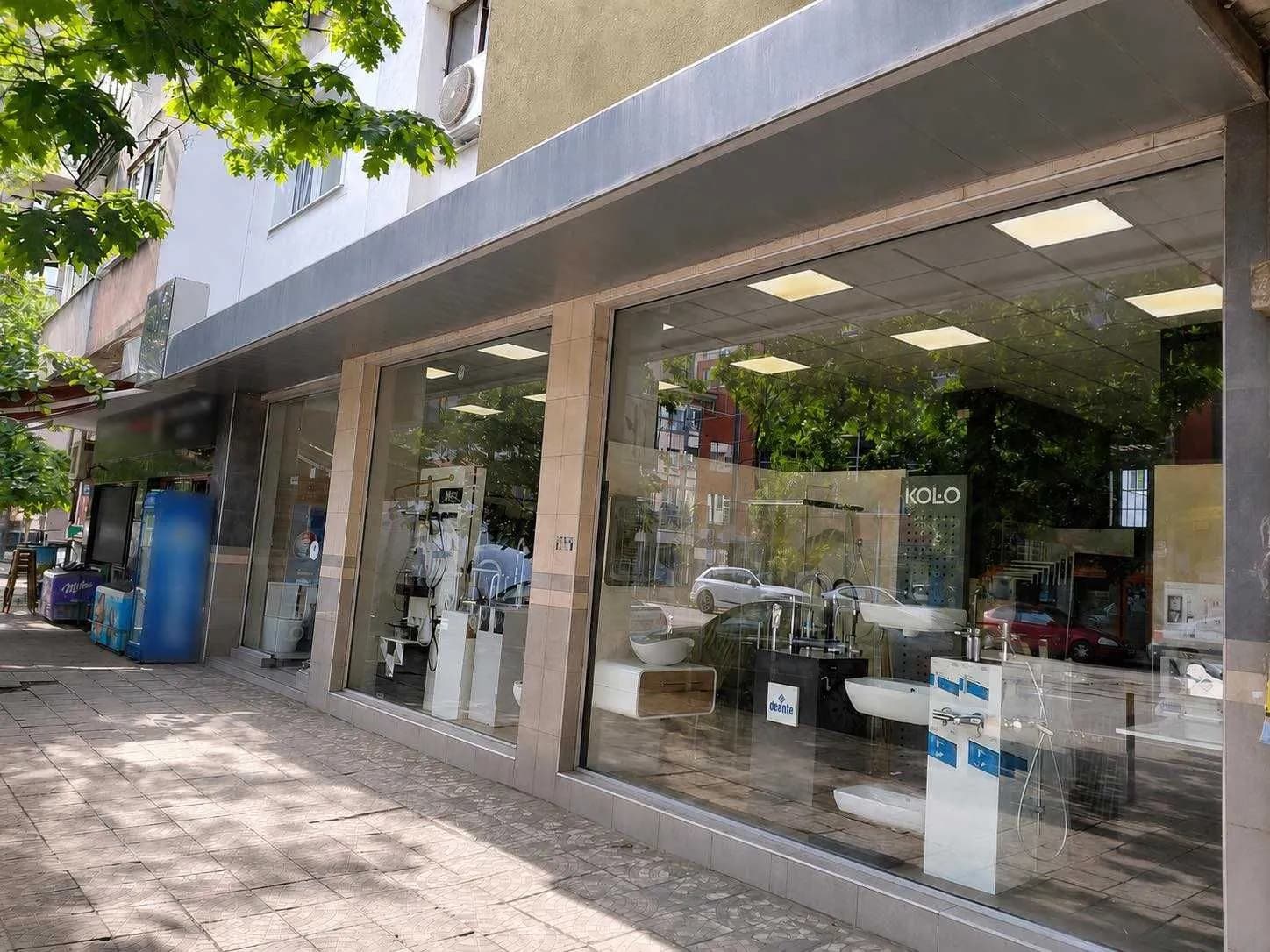 Sofya Merkez'de Ticari Mağaza Satılıyor