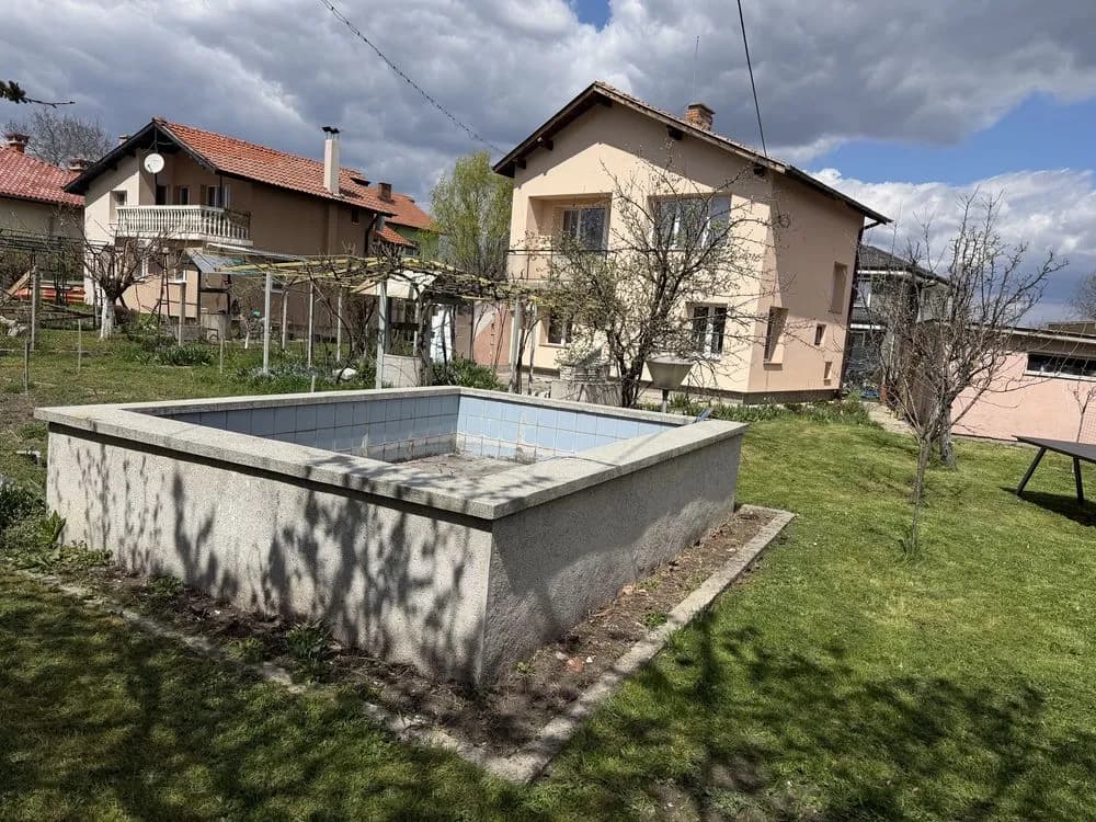 Proleşa Köyünde Ev