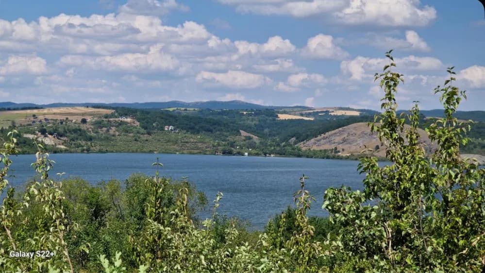 Lob Barajı Kenarında Arazi - Glamping Projesi