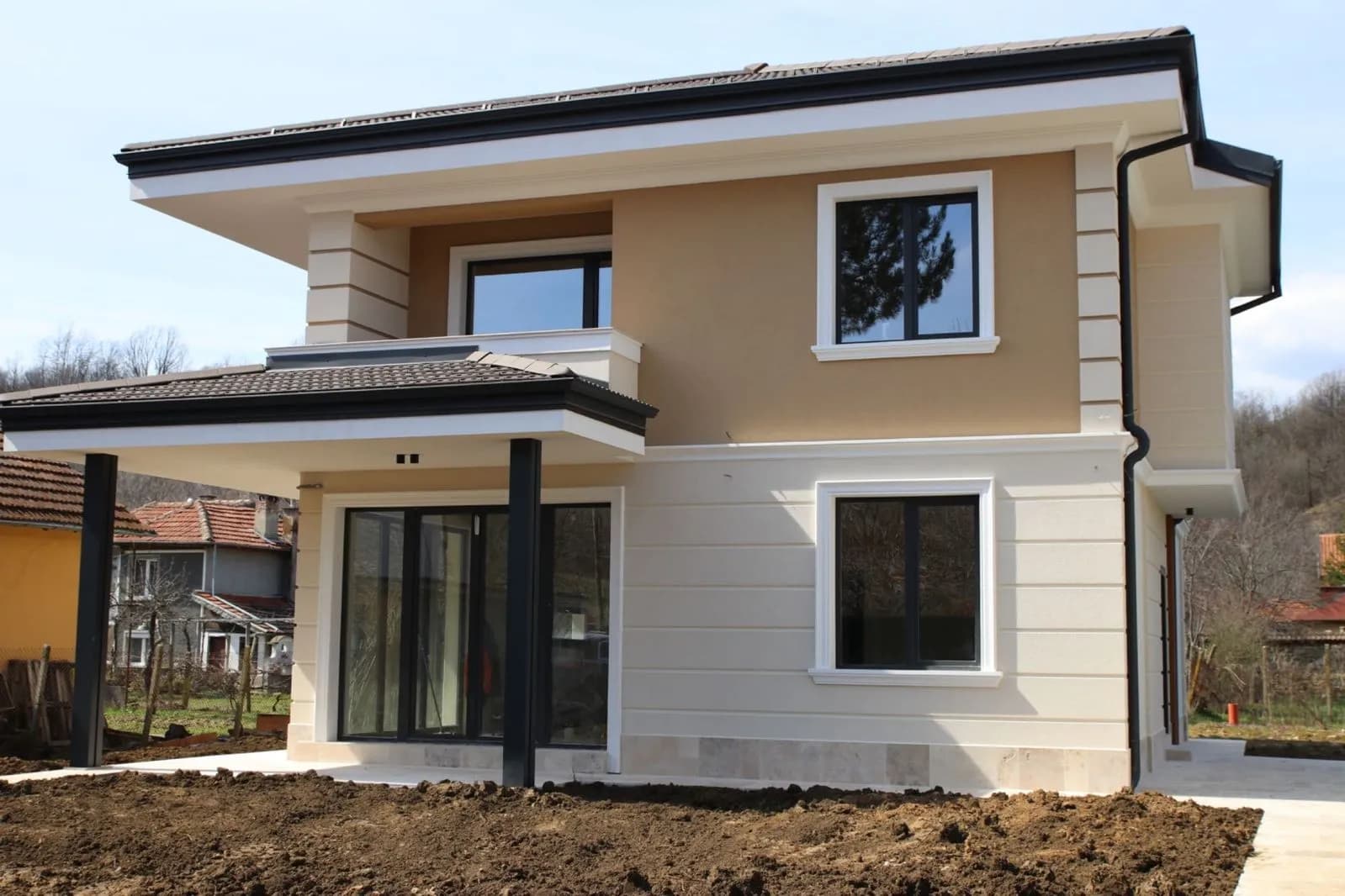 Tasarımcı Evi Senedi 16 ile, Sahibinden, Велико Търново'dan 12 km Uzakta
