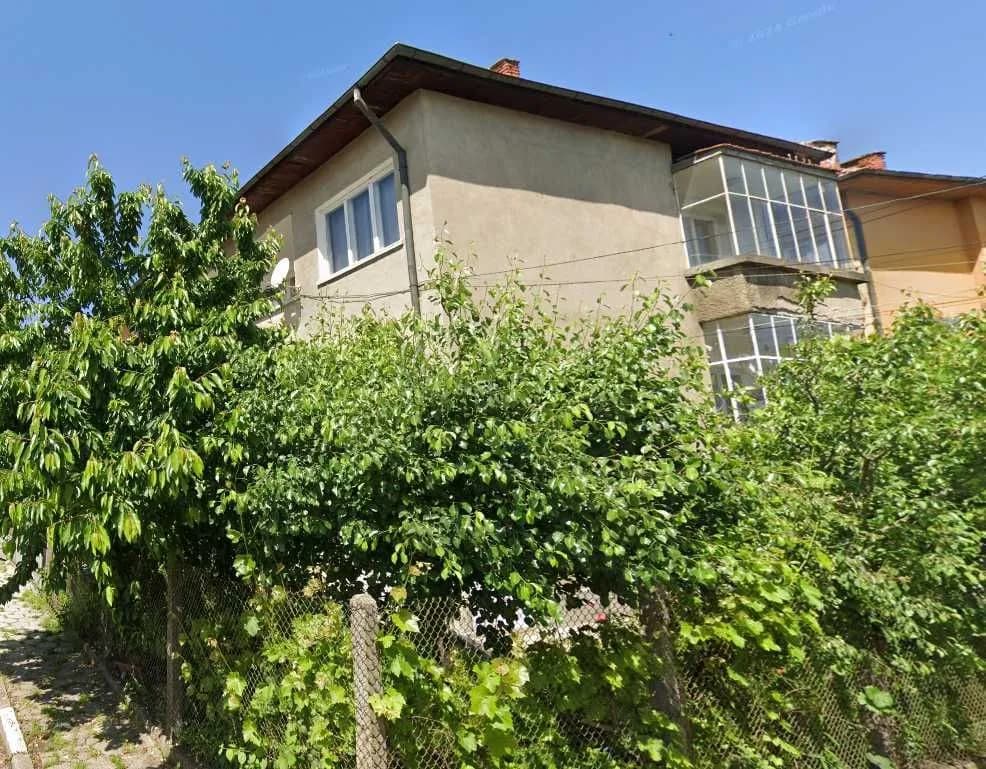 Kustendil, Buzludja'da Ev Katı Satışı