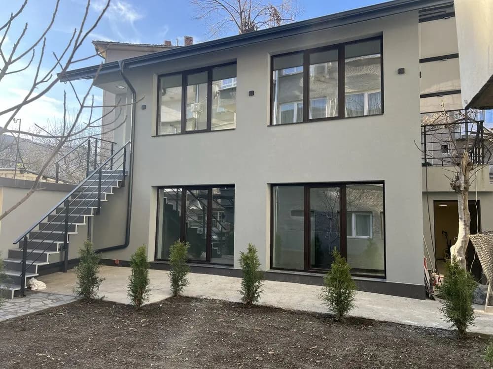 Sahibinden! Küçük Paris, Plovdiv Şehrinde Ev Satılık