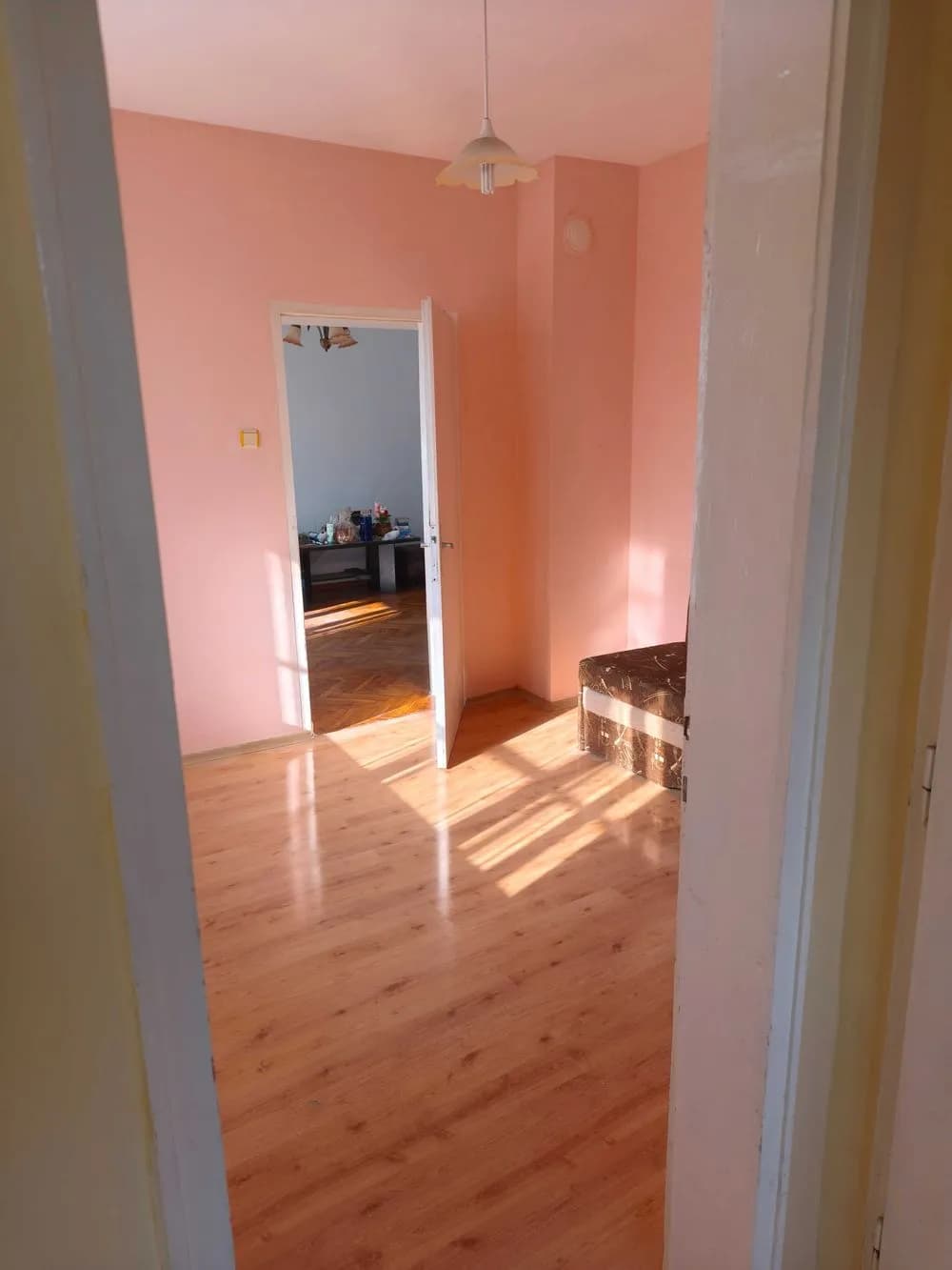 Razgrad'da 2+1 Genişletilmiş Daire