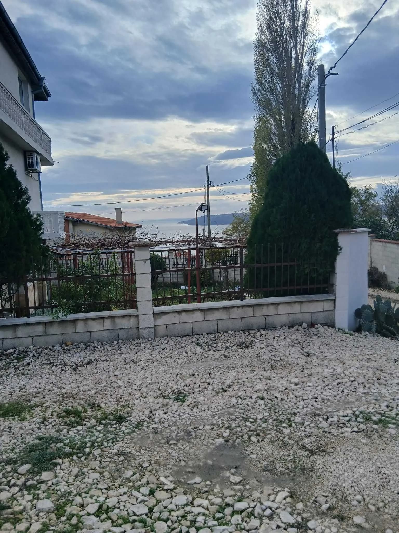 Briz Mevkiinde Arsa Satılıyor