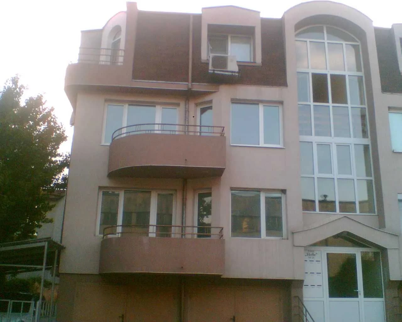 Svişov'da 80 m² Apartman