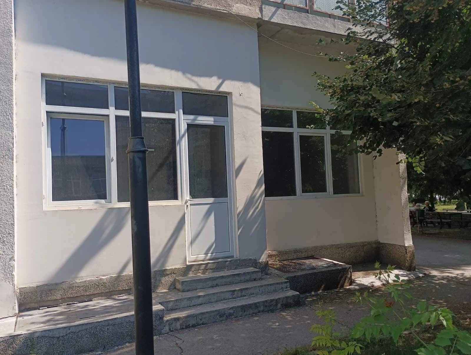 Razgrad, Sveti Kliment Caddesi No 48'de Ticari İş yeri