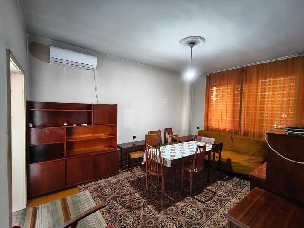 Targovishte, Borovo Oko Mahallesinde Satılık Tuğla Daire