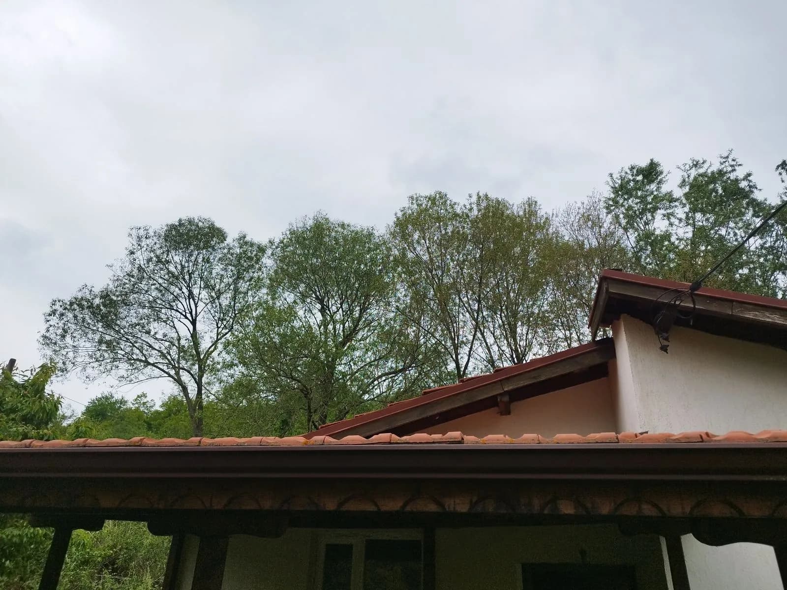 Vladaya'da Arsa ve Ev Satışı
